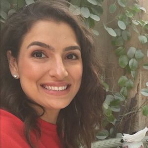 Meet your Posher, Eman